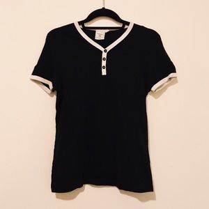 Men’s black shirt